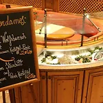 Spanischer Hof Отель Groeditz