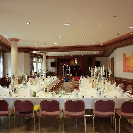 Spanischer Hof 4* 그로디츠