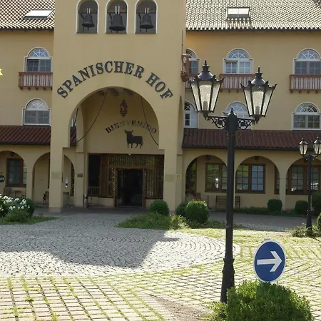 Spanischer Hof 4*