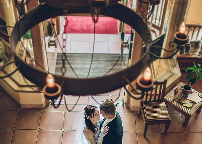 Spanischer Hof فندق