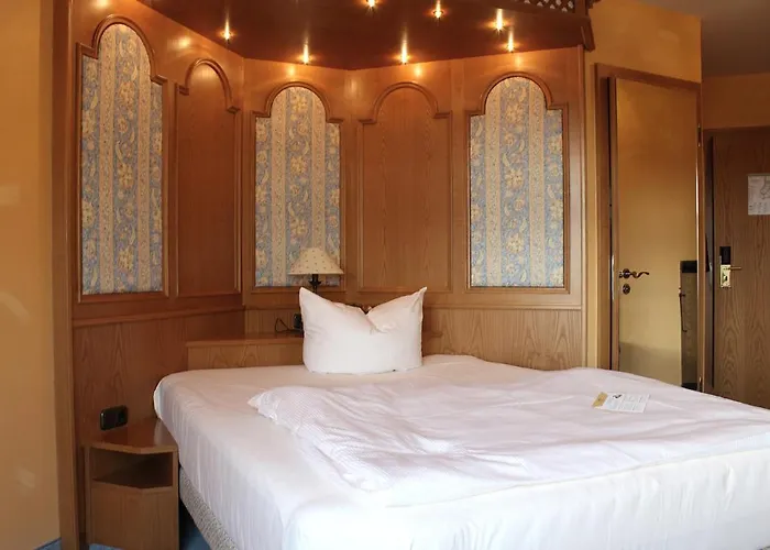 Spanischer Hof Hotel