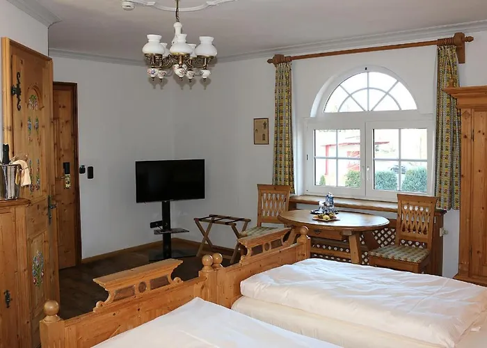 Spanischer Hof Hotel