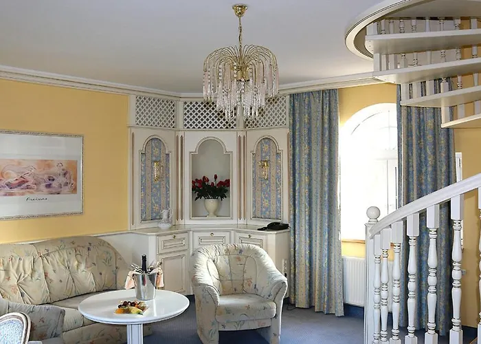 Spanischer Hof فندق Gröditz